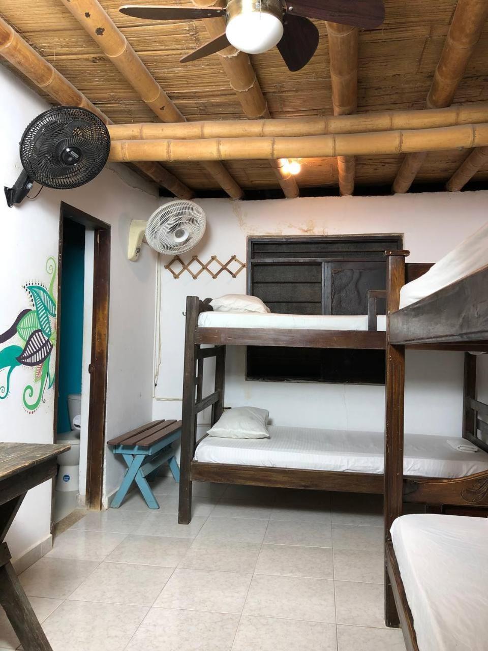 La Tortuga * Taganga