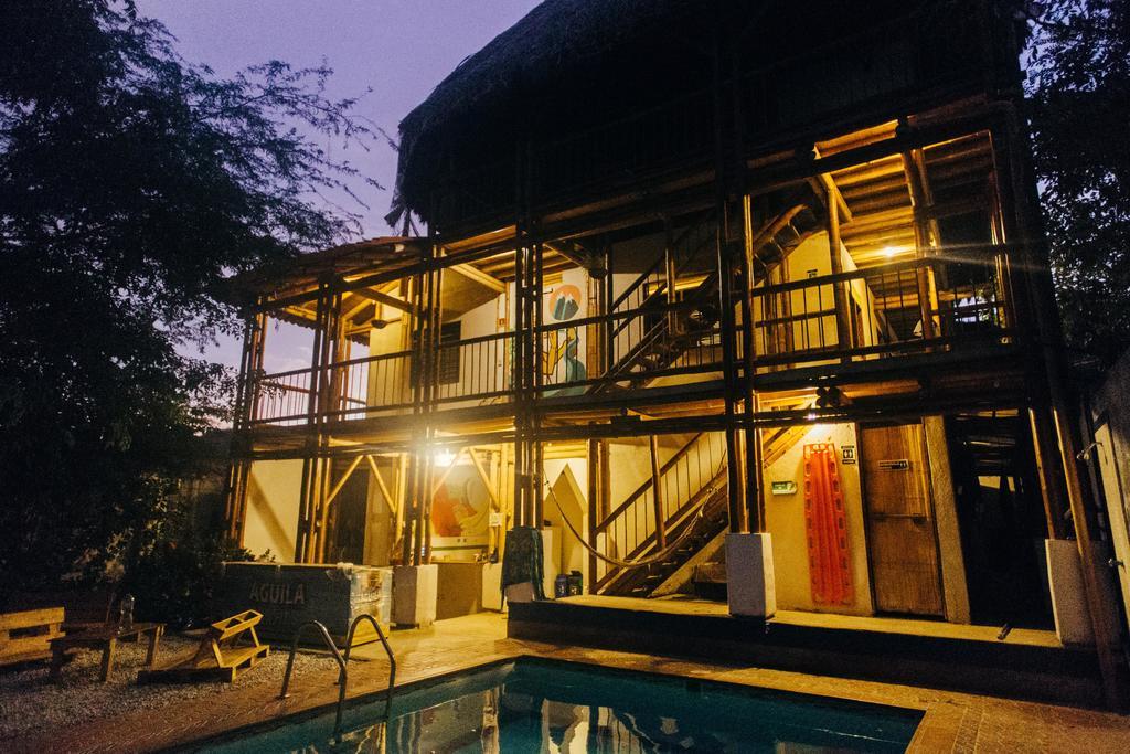 La Tortuga Hostal *