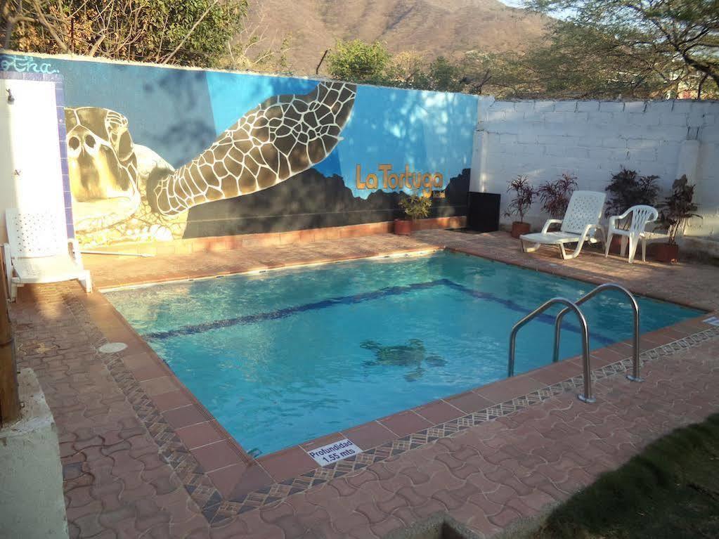 La Tortuga Hostal *